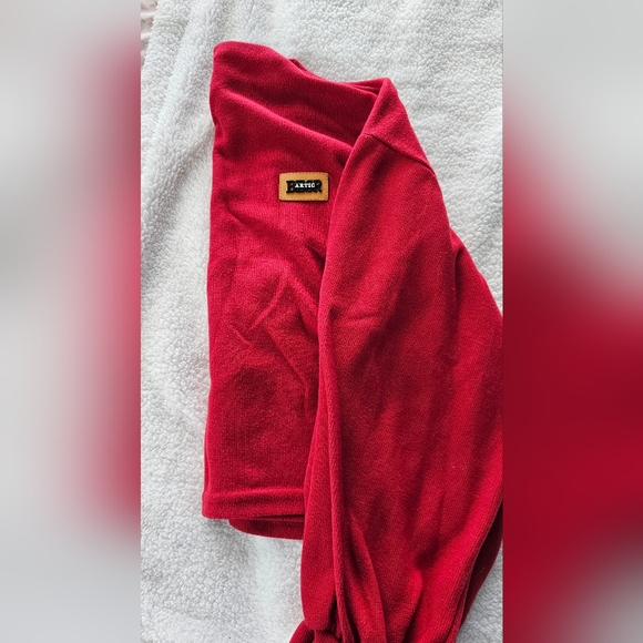 Cropped Sweater - Picture 2 of 5